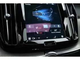 Volvo XC60 (2024) thumbnail 28