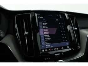 Volvo XC60 (2024) thumbnail 29