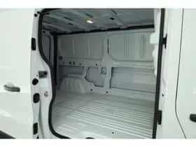 Renault Trafic (2024) thumbnail 17