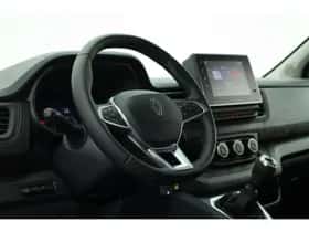 Renault Trafic (2024) thumbnail 5