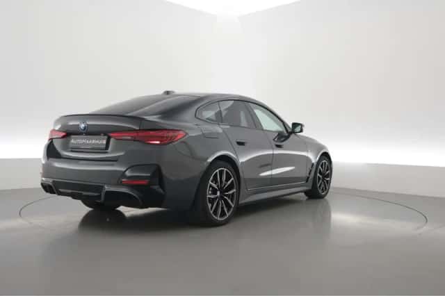 BMW i4 (2025) thumbnail 2