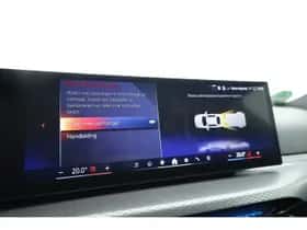 BMW i4 (2025) thumbnail 32
