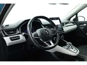 Renault Captur (2021) thumbnail 5