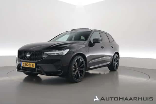 Volvo XC60 (2024) thumbnail 1