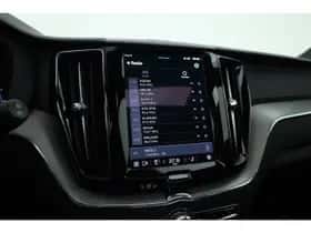 Volvo XC60 (2024) thumbnail 23
