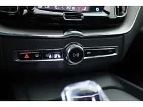 Volvo XC60 (2024) thumbnail 35