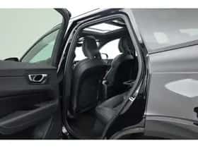Volvo XC60 (2024) thumbnail 40
