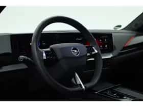 Opel Astra (2022) thumbnail 7