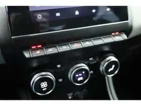 Renault Captur (2020) thumbnail 28