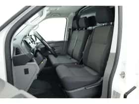 Volkswagen Transporter (2021) thumbnail 3