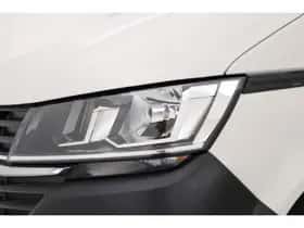 Volkswagen Transporter (2021) thumbnail 28