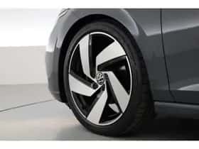 Volkswagen Golf (2020) thumbnail 44