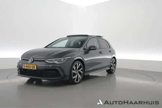 Volkswagen Golf (2021) thumbnail 1