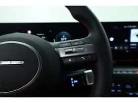 Hyundai Kona (2024) thumbnail 13