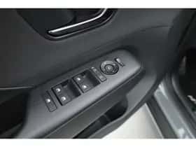 Hyundai Kona (2024) thumbnail 6