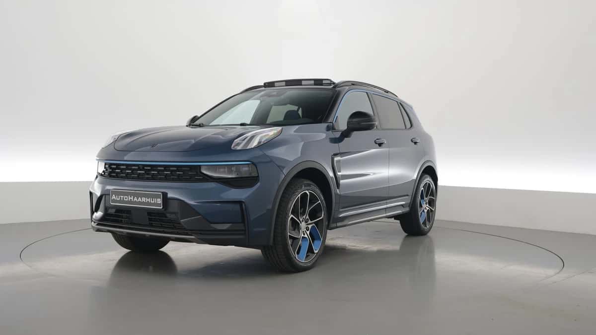 Lynk & Co 01 (2023) — foto 1