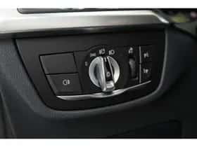 BMW iX3 (2022) thumbnail 10