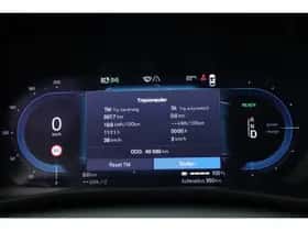Volvo XC40 (2023) thumbnail 11