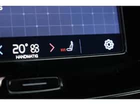 Volvo XC40 (2023) thumbnail 20