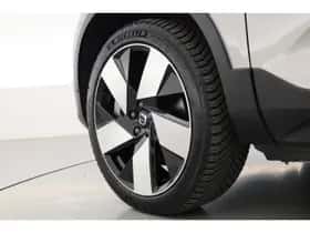 Volvo XC40 (2023) thumbnail 32