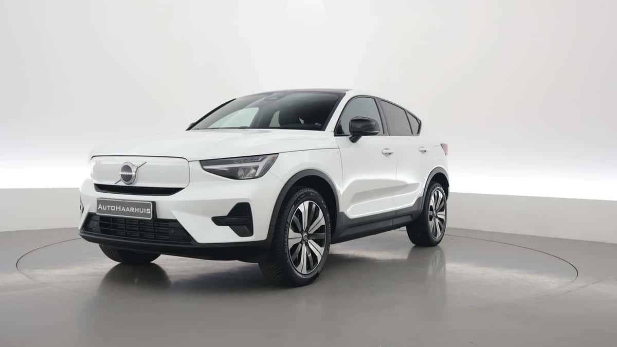 Volvo C40 (2023) — foto 1