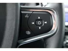Volvo C40 (2023) thumbnail 13