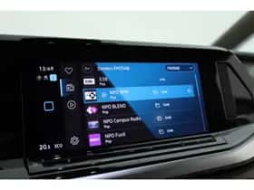 Volkswagen Multivan (2022) thumbnail 16