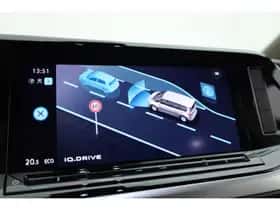 Volkswagen Multivan (2022) thumbnail 19