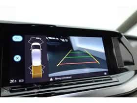 Volkswagen Multivan (2022) thumbnail 23
