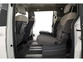 Volkswagen Multivan (2022) thumbnail 30