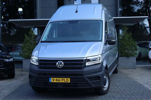 Volkswagen Crafter (2023) thumbnail 1