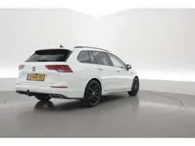 Volkswagen Golf (2022) thumbnail 2