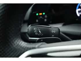 Volkswagen Golf (2022) thumbnail 12