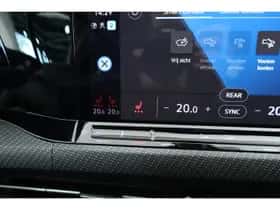 Volkswagen Golf (2022) thumbnail 22