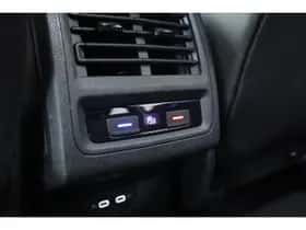 Volkswagen Golf (2022) thumbnail 34