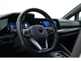 Volkswagen Golf (2022) thumbnail 7