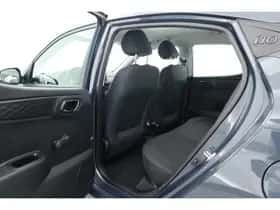 Hyundai i10 (2023) thumbnail 26