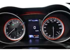 Suzuki Swift (2021) thumbnail 14