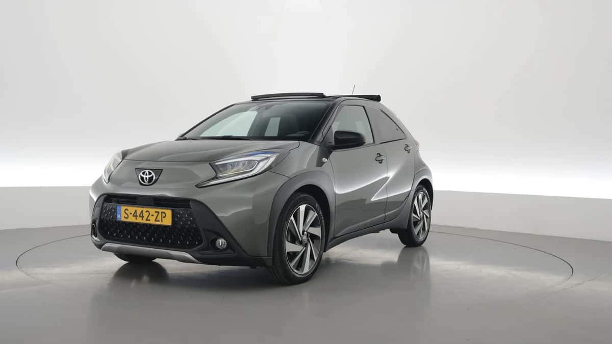 Toyota Aygo (2023) — foto 1