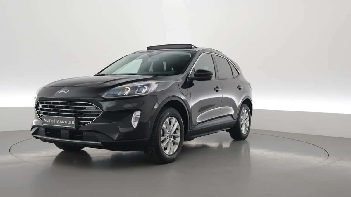 Ford Kuga (2022) — foto 1