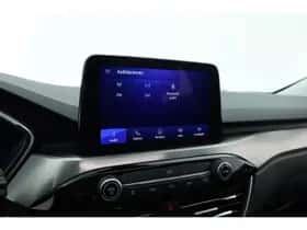 Ford Kuga (2022) thumbnail 23