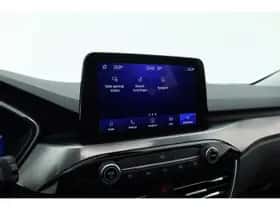 Ford Kuga (2022) thumbnail 27