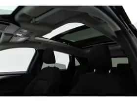 Ford Kuga (2022) thumbnail 37