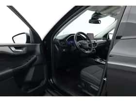 Ford Kuga (2022) thumbnail 6