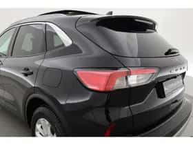 Ford Kuga (2022) thumbnail 53