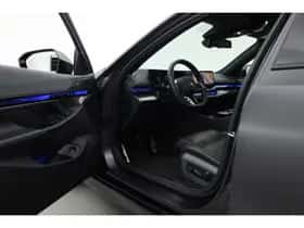 BMW 5-Serie (2024) thumbnail 6