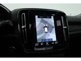 Volvo XC40 (2022) thumbnail 25
