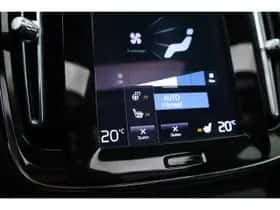 Volvo XC40 (2022) thumbnail 31