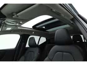 Volvo XC40 (2022) thumbnail 35
