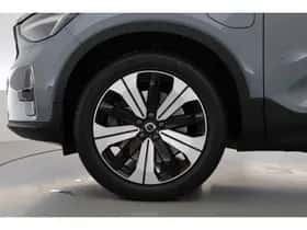 Volvo XC40 (2022) thumbnail 43